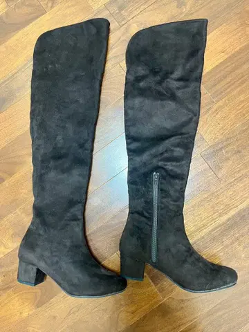 다크 브라운 스웨이드 오버니 부츠