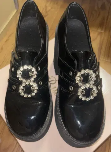 BUBBLES 더블 버클 통굽 신발 39 (24.0~24.5cm)