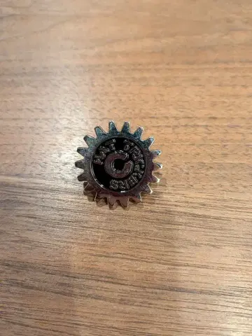 HAT TRICKERS 핀 배지 punk 펑크