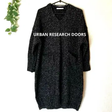 URBAN RESEARCH DOORS 니트 원피스 V넥 블랙