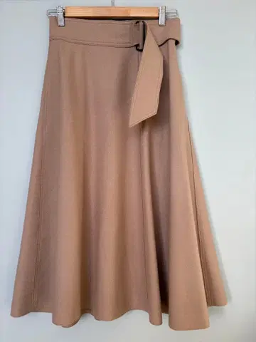 투모로우랜드 울 플레어 롱 스커트 종아리 기장 허리 리본 포함 S