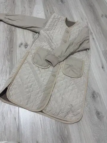 센소유니코 andhue 캐주얼 코트