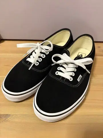 Vans Authentic