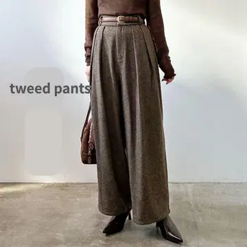 새상품 트위드 가죽 파이핑 입체 커브 팬츠 브라운