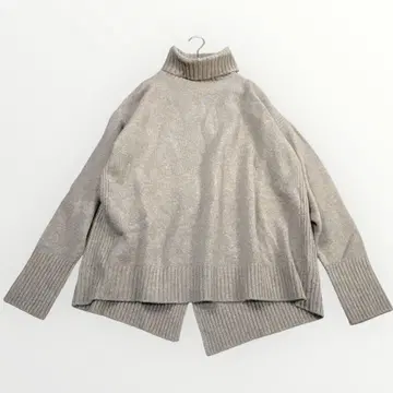 BARNYARDSTORM 니트 캐시미어 혼방 터틀넥 브라운