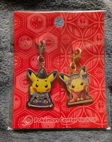 마이코 피카츄 & 황족 피카츄 앉은 메탈 참 세트 포켓몬