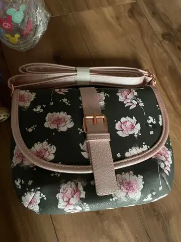 라운지 플라이 디즈니 미니 숄더백 새상품