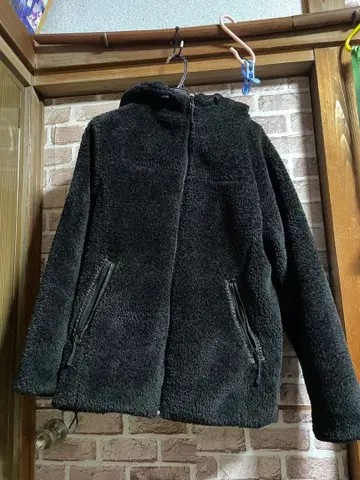 새상품급 아줄(AZUL) 플리스 자켓 후드티 보아 자켓 사이즈 L
