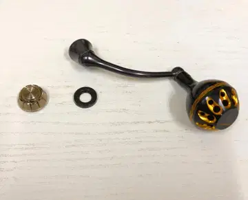 다이와 스피닝 2500~3000 핸들 + 노브 + 사이드캡 + ,,