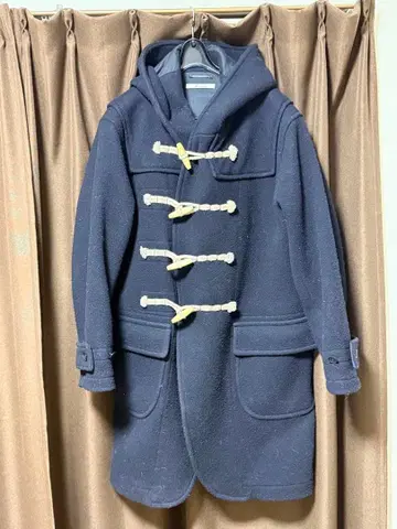 젬블! 네이비 더플 코트 후드 부착 본격적입니다