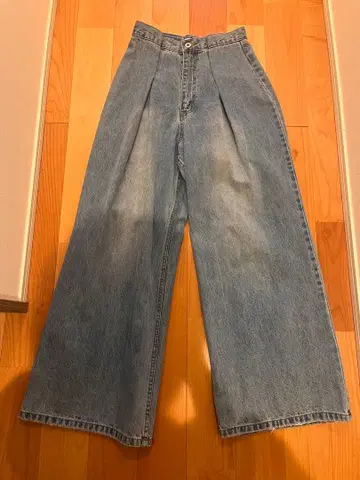 Discoat 데님 턱 와이드 팬츠