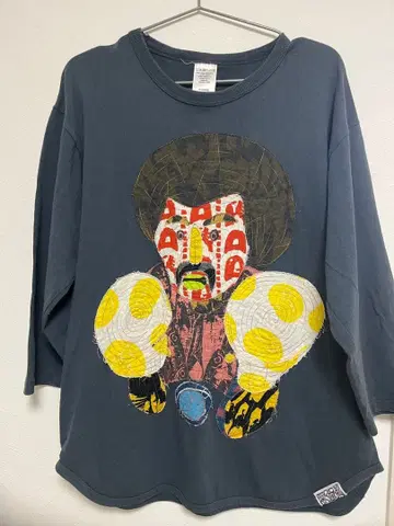 이치구스쿠 모드 구시켄 요코 씨 모티브 T셔츠 X-LARGE