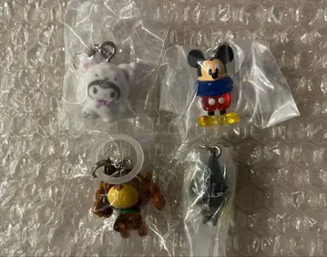 가챠 복슬복슬 스노우 쿠로미 미키 오차이누 모카 메지루시 액세서리