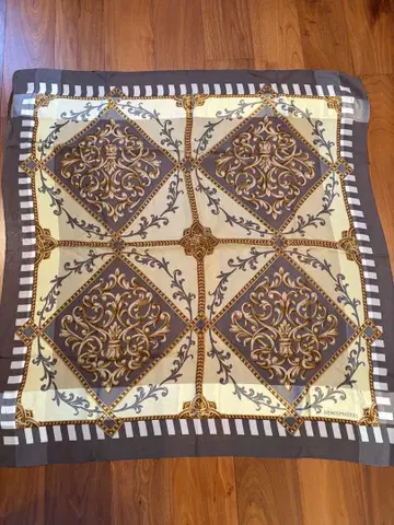 [used]HEMISPHERES 장식적인 스카프