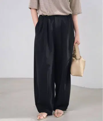 이에나 IENA 코쿤 팬츠 미착용 새상품