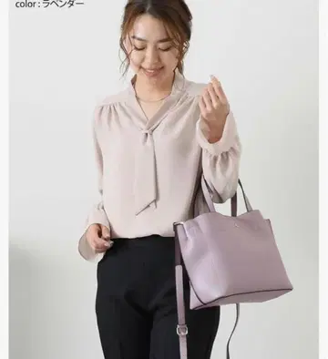 미사용 새상품급 가벼운 가방 레가토 라르고 핸드백 라벤더 2way