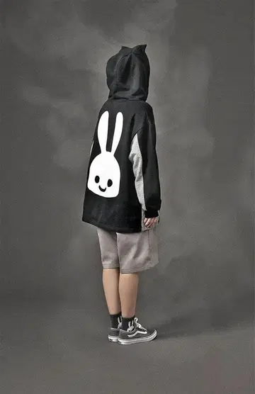 CUNE 큔 2020ss 귀 달린 후드 빅 토끼 로고 후드 맨투맨