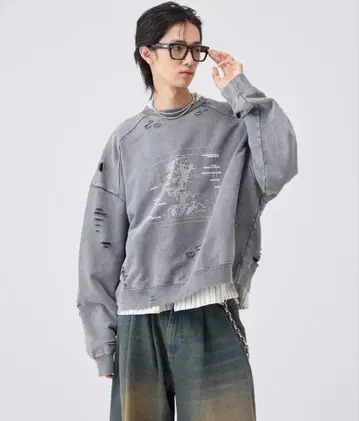 soerte 그래픽 데미지 맨투맨 차콜 그레이 사이즈 3