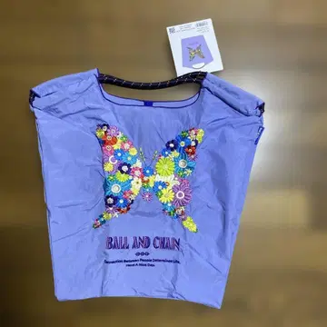 Ball and Chain 나비 자수 에코백