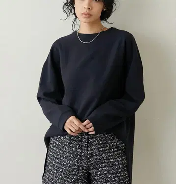 Whim Gazette V 가제트 풀오버