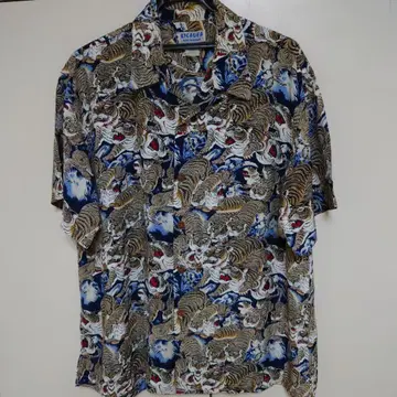 KILAUEA 키라우에아 백호 일본풍 패턴 하와이안 셔츠 하와이 제조