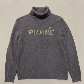 PICONE 피코네 로고 비즈 하이넥 울 스웨터