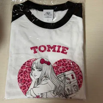 이토 준지 산리오 래글런 T셔츠 갸루 토미에 헬로키티 L 사이즈