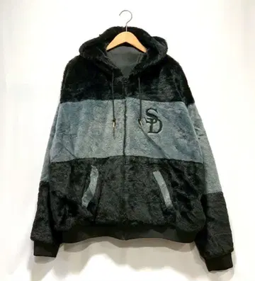 새상품 SOMEDIFF 볼륨 샤기 후드 자켓