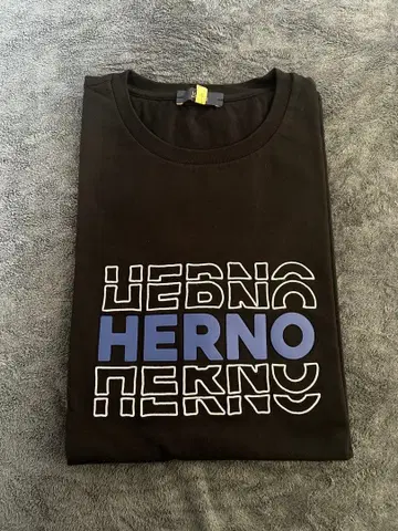 HERNO 로고 프린트 T셔츠 사이즈 52 블랙