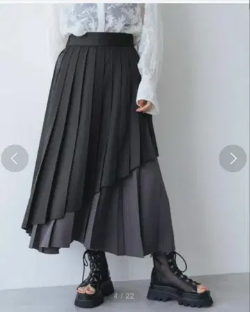 HARE 레이어드 플리츠 스커트