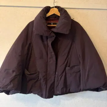 +J 다운 자켓 XS 다크 브라운 보르도