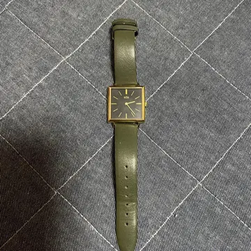 ete 여성용 가죽 스퀘어형 시계