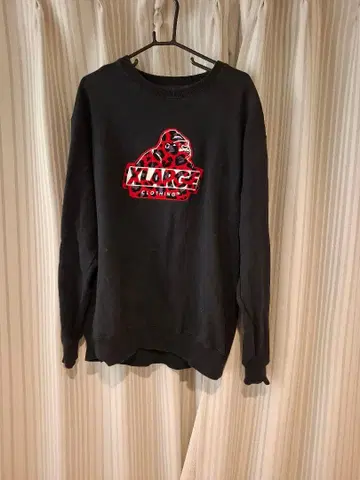 XLARGE 블랙 맨투맨 XL