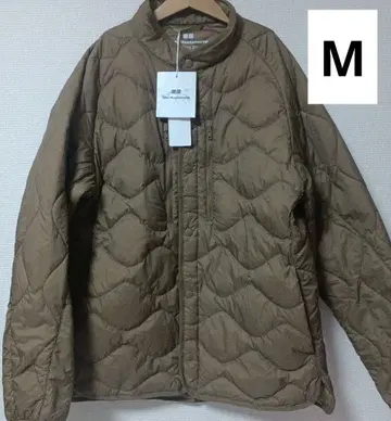 UNIQLO 화이트 마운티니어링 하이브리드 다운 자켓 M