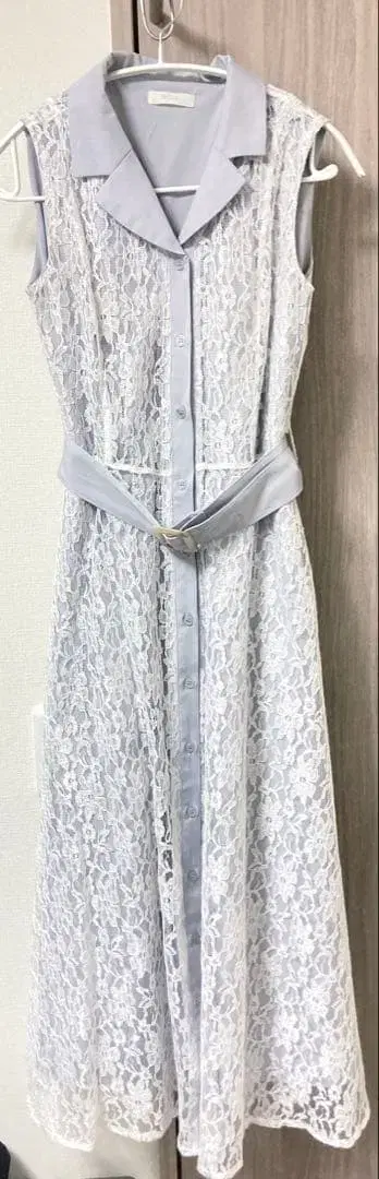 미아 슬리브리스 배색 레이스 원피스 색스 스카이블루