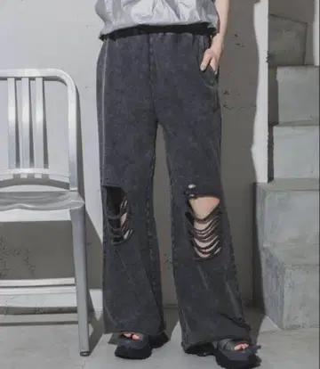 JEANASIS 지나시스 데미지 가공 와이드 팬츠