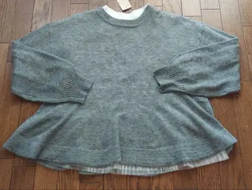 폴리에스테르 그레이 스웨터 레이어드