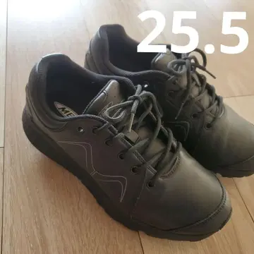 MBT 블랙스니커 MBT