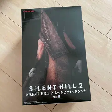 SILENT HILL 2 레드 피라미드 싱 피규어