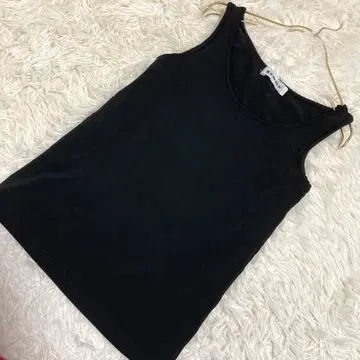 고무 탱크탑 블랙 F 돌려입기 심플 깔끔 레이어드