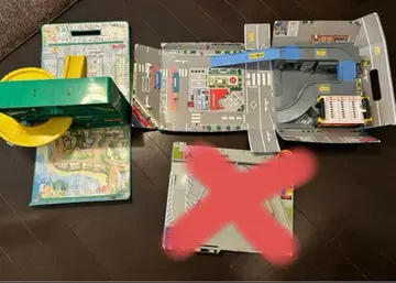 바로 가지고 놀 수 있는 토미카 세트