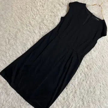 고품질 UNITED ARROWS 슬리브리스 원피스 블랙 38