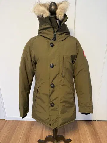 Canada Goose 다운 자켓 M