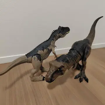 마텔 아로사우루스 T렉스