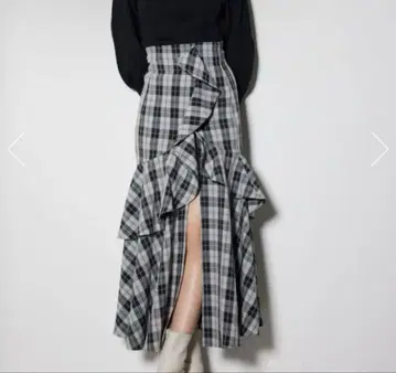 rienda 프릴 슬릿 하이웨스트 스코트 숏팬츠