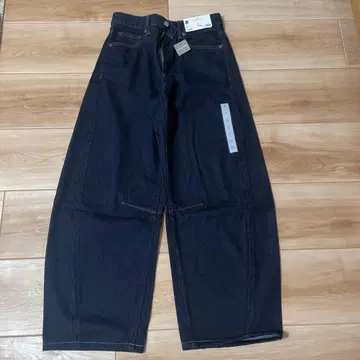 GU 배럴 레그 청바지 S 사이즈 새상품 밑단 기장 수선 완료