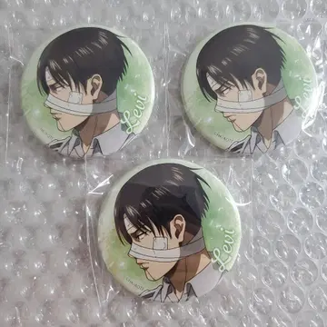 진격의 거인 빌리지 뱅가드 리바이 캔뱃지 3개