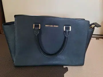 15일까지의 가격! MICHAEL KORS 블랙 핸드백