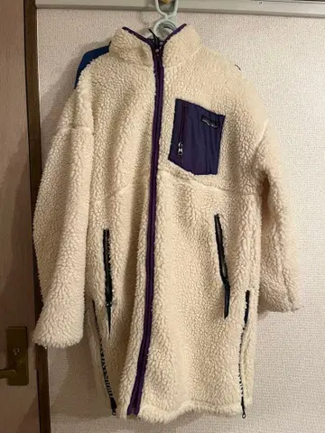 보아 플리스 자켓 롱 기장 화이트