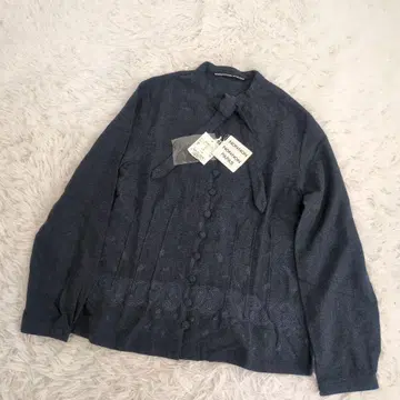 택 포함 Mademoiselle NON NON 보타이 싸개 자수